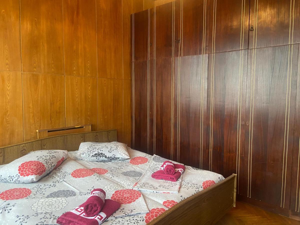 Luka Family Guest House Μπατούμι Εξωτερικό φωτογραφία