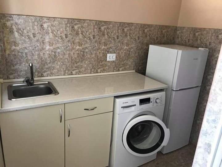 Luka Family Guest House Μπατούμι Εξωτερικό φωτογραφία